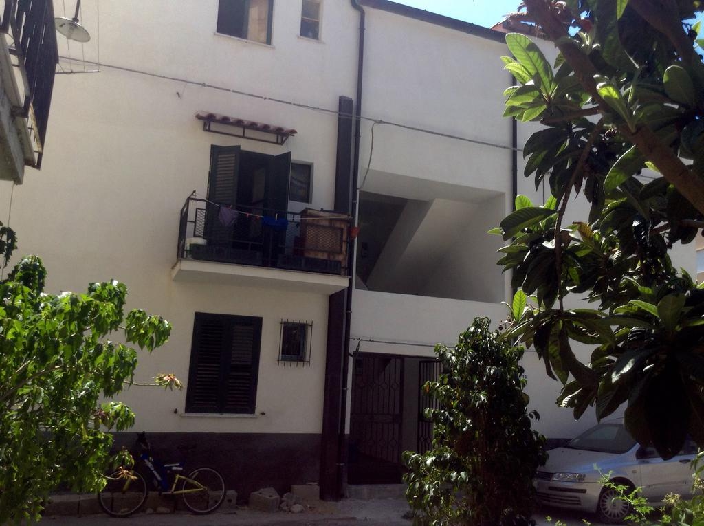 Fiordaliso Apartman Caulonia Marina Kültér fotó